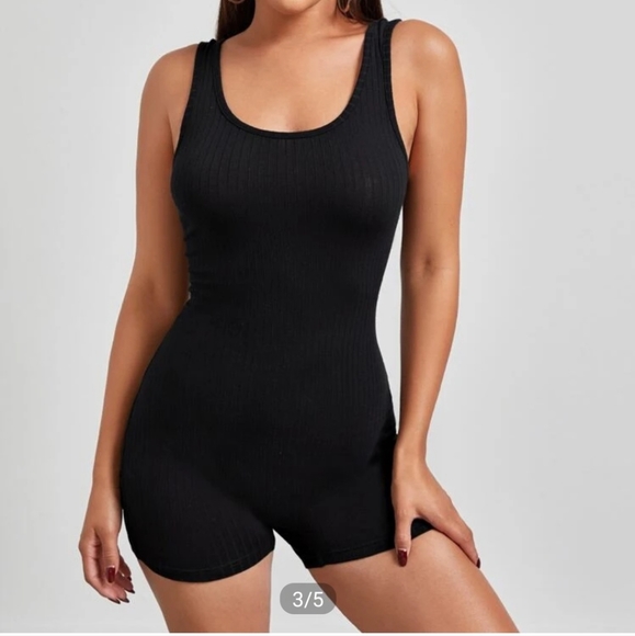 $3 for 30$ SHEIN Black unitard - Picture 3 of 3